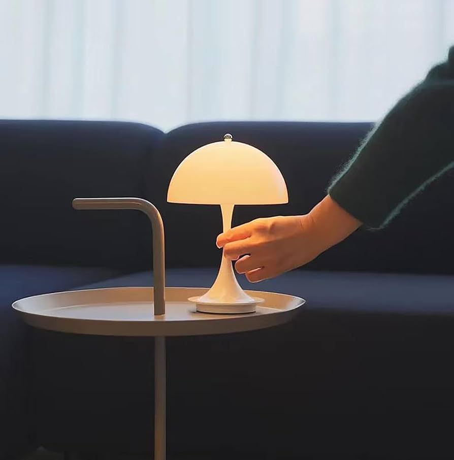 CORDLESS MUSHROOM LAMP
