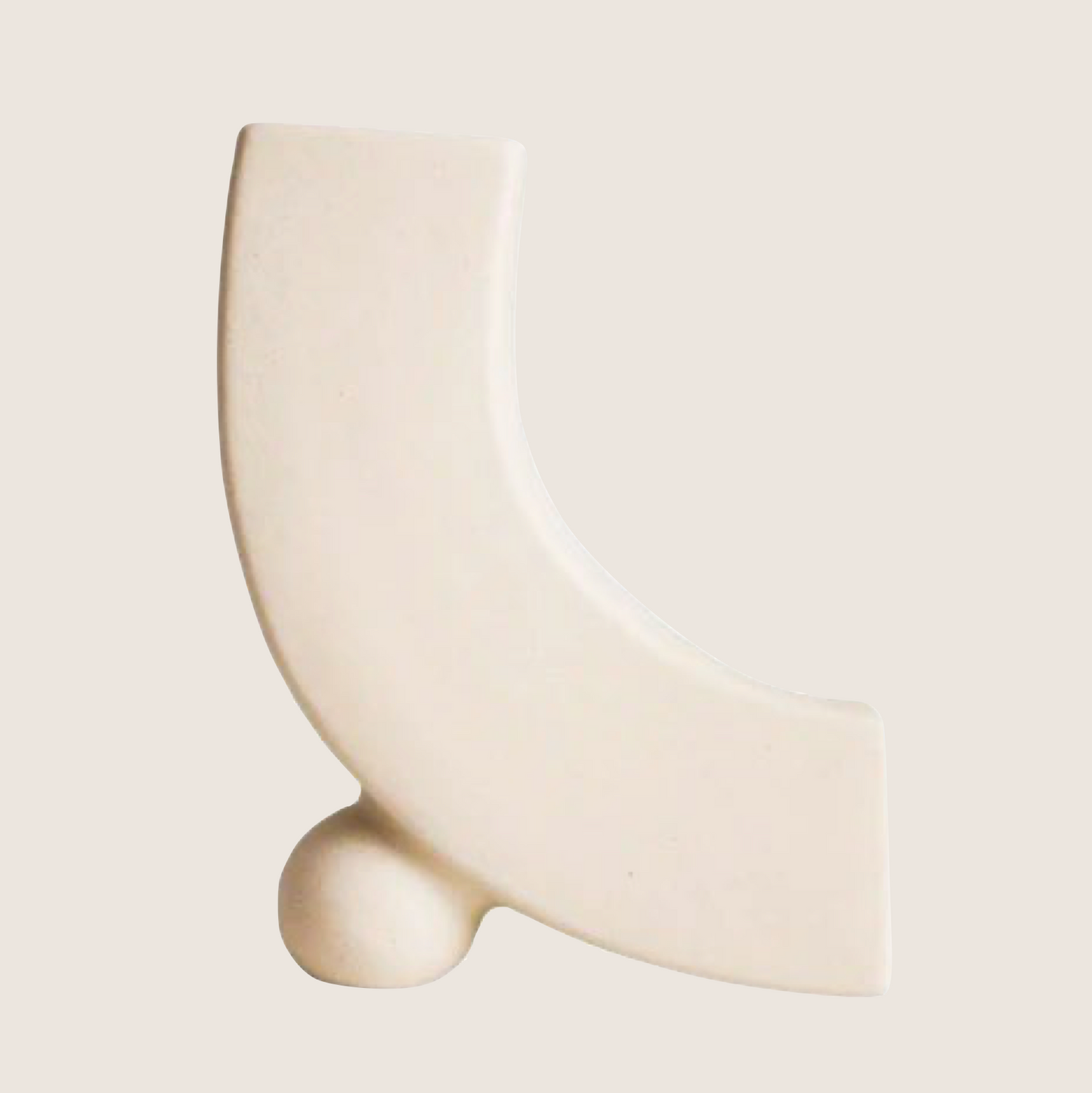 SCULPTURAL VASES