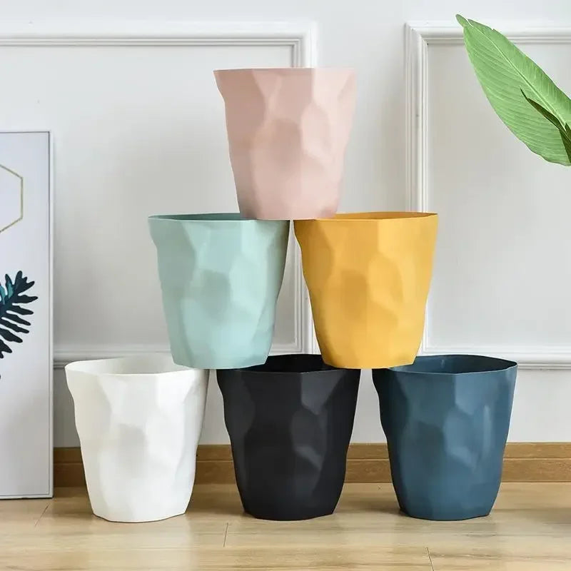 IRREGULAR TRASH CAN