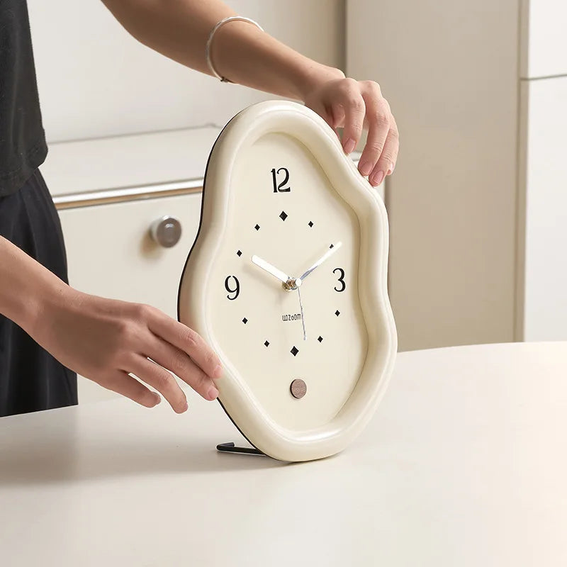 CLOUD CLOCK