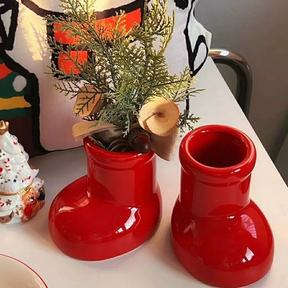 CERAMIC BOOT POT