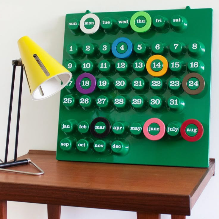 PERPETUAL WALL CALENDAR