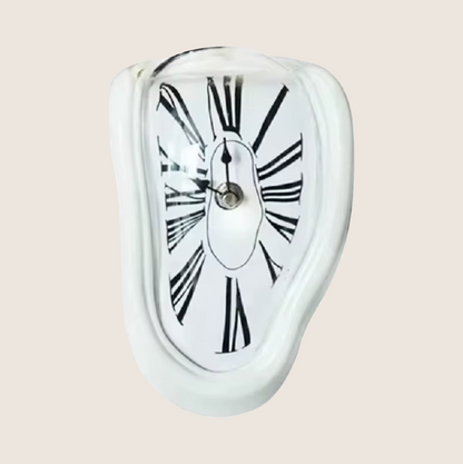 MELTING CLOCK