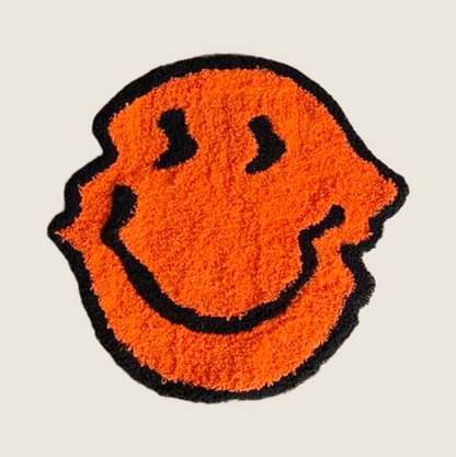 DISTORTED SMILING RUGS