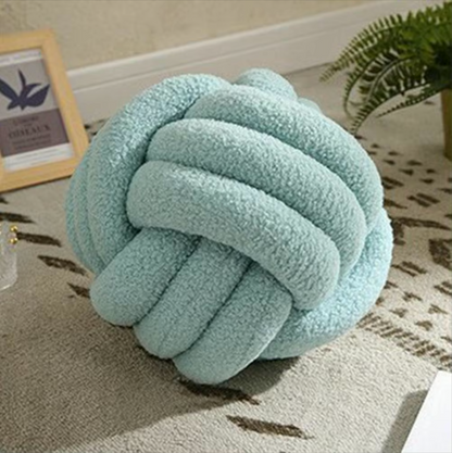 KNOT BALL CUSHION