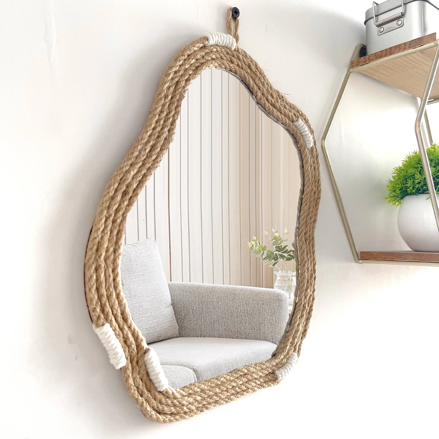 IRREGULAR WALL ROPE MIRROR