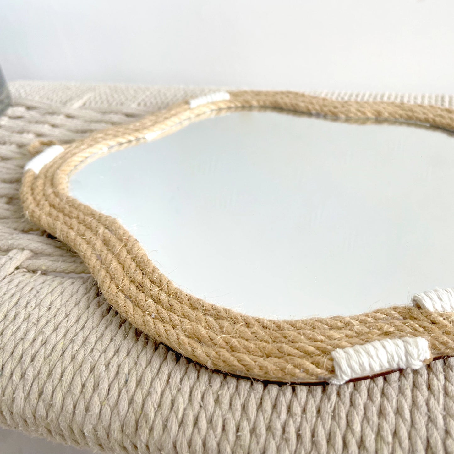 IRREGULAR WALL ROPE MIRROR